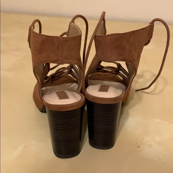 Women’s open toe lace up heels - Picture 2 of 4